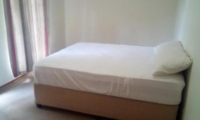 The Brits GuestHouse
